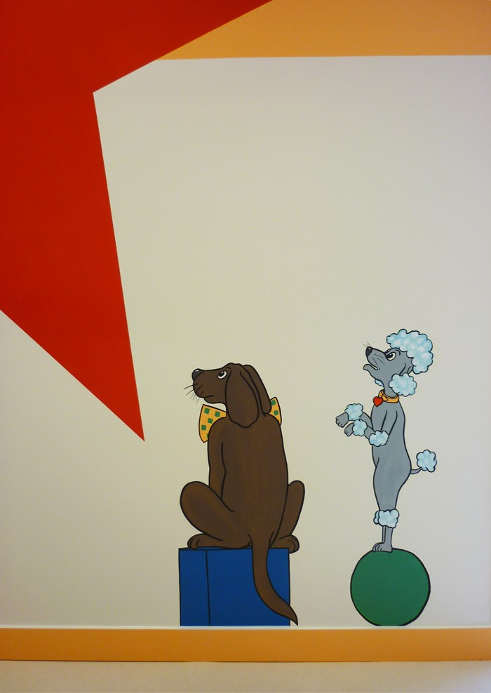 ...admirée par les 2 chiens savants.